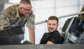 Zelenski a anunțat la ce oraș ar renunța pentru a intra în NATO